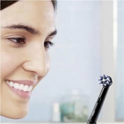 Oral B Oral-B Pro 2 2000 - Elektrische Tandenborstel - Zwart, Wit 16 Oral B Oral-B Pro 2 2000 - Elektrische Tandenborstel - Zwart, Wit -Mondverzorging 1200x1200 215