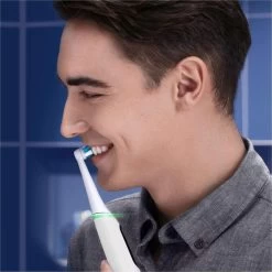 Oral B Oral-B IO 6 - Elektrische Tandenborstel - Wit 24 Oral B Oral-B IO 6 - Elektrische Tandenborstel - Wit -Mondverzorging 1200x1200 338