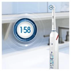 Oral B Oral-B Junior - Elektrische Tandenborstel - Wit 31 Oral B Oral-B Junior - Elektrische Tandenborstel - Wit -Mondverzorging 1200x1200 347