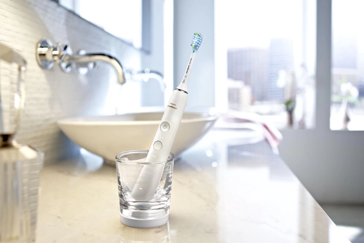 Philips Sonicare DiamondClean HX9911/27 - Elektrische Tandenborstel - Wit 11 Philips Sonicare DiamondClean HX9911/27 - Elektrische Tandenborstel - Wit - Afbeelding 9