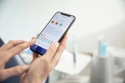 Philips Sonicare DiamondClean 9000 HX9911/94 - Luxe Elektrische Tandenborstel - Wit En Rosé Goud 25 Philips Sonicare DiamondClean 9000 HX9911/94 - Luxe Elektrische Tandenborstel - Wit En Rosé Goud -Mondverzorging 1200x800 3