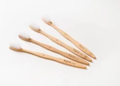 Bamboe Tandenborstel By Olive 4 St. Genummerd 100% Moso Bamboo -Mondverzorging 1200x866