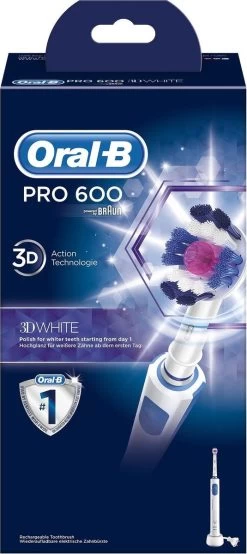Oral B Oral-B White & Clean 600 BOX 11 Oral B Oral-B White & Clean 600 BOX -Mondverzorging 535x1200