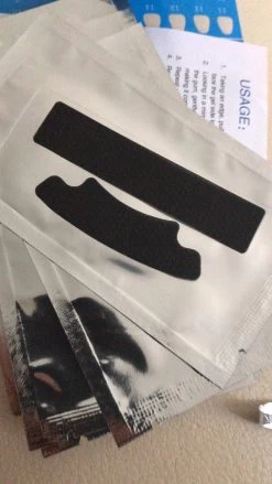 Merkloos Advanced Whitening Strips - Professionele Tandenblekers - Tandenbleekstrips - Witte Tanden - Tanden Verzorging - Direct Resultaat - Teeth Whitening Strips - 28 Strips -Mondverzorging 675x1200 8