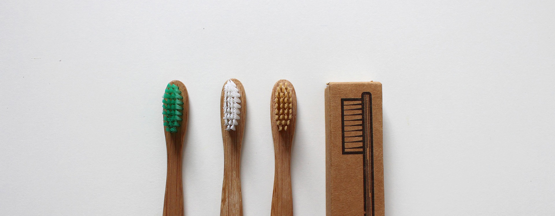 Voorkant -Mondverzorging dental care 4528583 1920